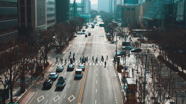 Video Reference: Building, Car, Vehicle, Photograph, Light, Infrastructure, Thoroughfare, Motor vehicle, Lighting, Mode of transport