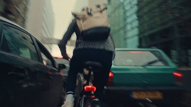 Video Reference: Car, Automotive tail & brake light, Vehicle, Automotive lighting, Hood, Automotive design, Motor vehicle, Automotive tire, Automotive mirror, Gesture