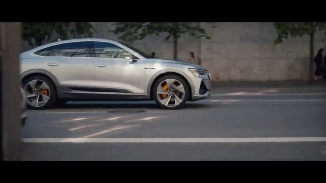 Video Reference: Wheel, Tire, Vehicle, Car, Automotive lighting, Automotive tire, Alloy wheel, Hood, Motor vehicle, Bumper