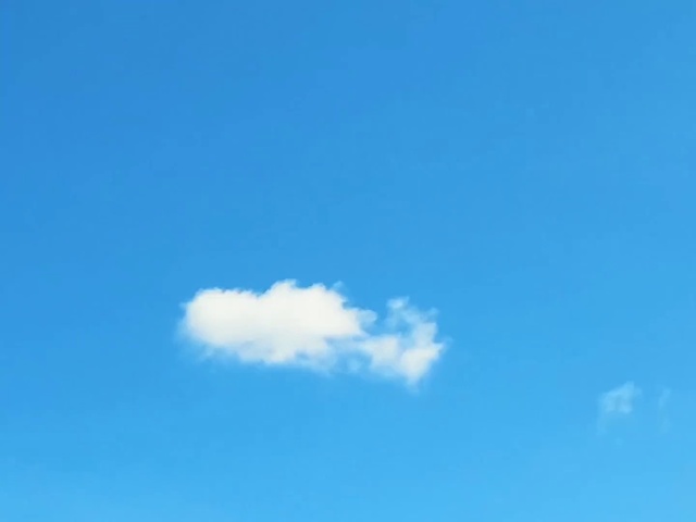 Video Reference: Cloud, Sky, Blue, Azure, Electric blue, Cumulus, Meteorological phenomenon