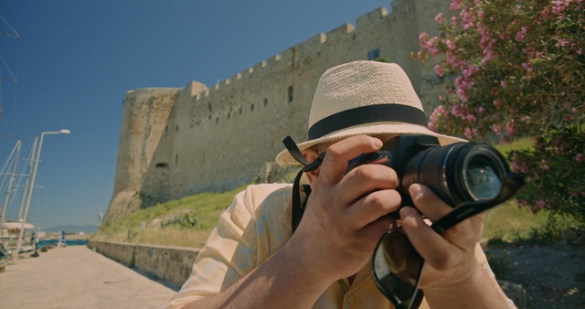 Video Reference: Sky, Photographer, Flower, Reflex camera, Camera lens, Digital camera, Plant, Mirrorless interchangeable-lens camera, Digital SLR, Camera