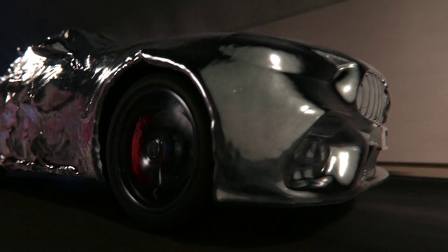 Video Reference: Land vehicle, Vehicle, Car, Automotive lighting, Hood, Motor vehicle, Automotive design, Automotive exterior, Headlamp, Fender