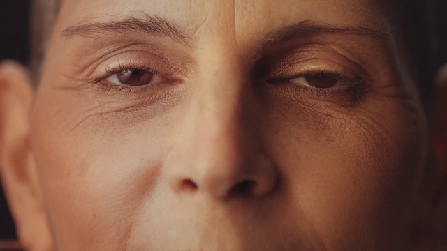 Video Reference: Nose, Cheek, Skin, Lip, Chin, Eye, Eyelash, Mouth, Jaw, Flash photography