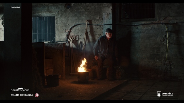 Video Reference: Flash photography, Gas, Heat, Tints and shades, Darkness, Room, Window, Still life photography, Metal, Art