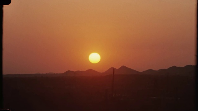 Video Reference: Sky, Atmosphere, Afterglow, Nature, Sunset, Dusk, Sunrise, Orange, Sunlight, Mountain