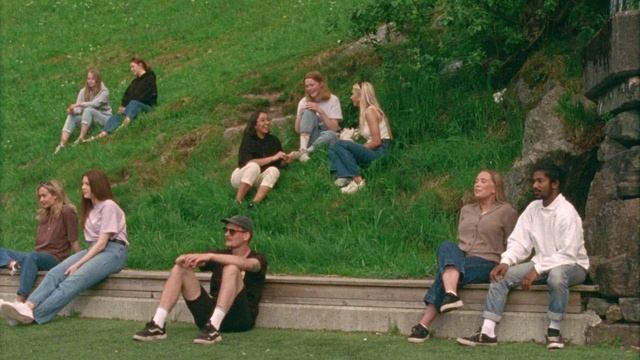 Video Reference: Clothing, Jeans, Trousers, Shoe, Shorts, Leg, Green, People in nature, Botany, Plant