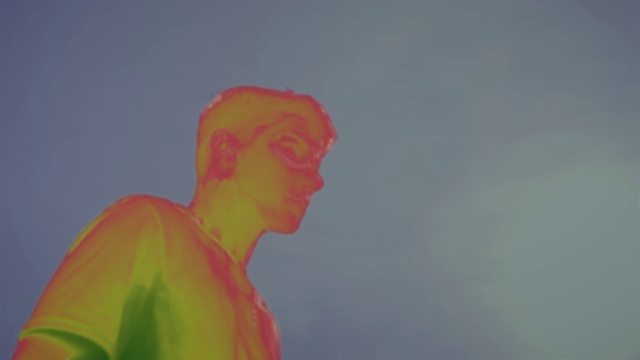 Video Reference: Sky, Neck, Sculpture, Art, Statue, Happy, Electric blue, Landscape, Visual arts, Monument