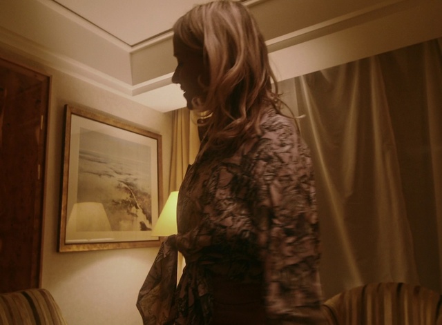 Video Reference: Brown, Picture frame, Sleeve, Interior design, Wood, Building, Art, Fashion design, Long hair, Event