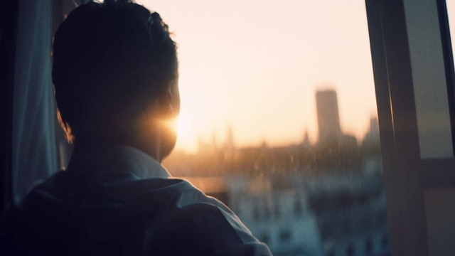 Video Reference: Sky, Cloud, Flash photography, Sunset, Dusk, Sunrise, Skyscraper, Tints and shades, Tower block, Horizon