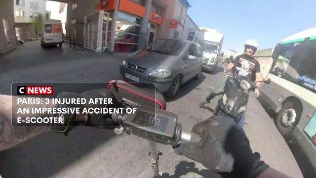 Video Reference: Automotive parking light, Car, Land vehicle, Tire, Wheel, Vehicle, Automotive tail & brake light, Automotive tire, Automotive lighting, Motor vehicle