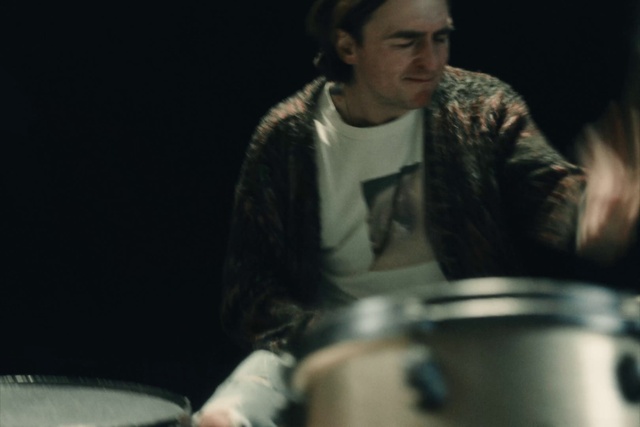 Video Reference: Membranophone, Musical instrument, Drum, Idiophone, Human body, Entertainment, Musical instrument accessory, Musician, Drumhead, Cymbal