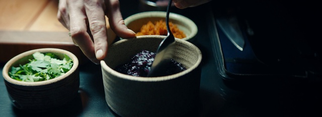 Video Reference: Tableware, Food, Drinkware, Dishware, Recipe, Ingredient, Gesture, Olallieberry, Mulberry, Berry