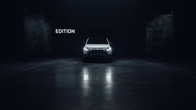 Video Reference: Vehicle, Automotive lighting, Car, Automotive design, Automotive tire, Rolling, Headlamp, Personal luxury car, Automotive exterior, Asphalt