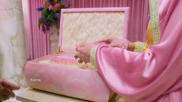 Video Reference: Purple, Textile, Decoration, Pink, Curtain, Window, Magenta, Rectangle, Peach, Event