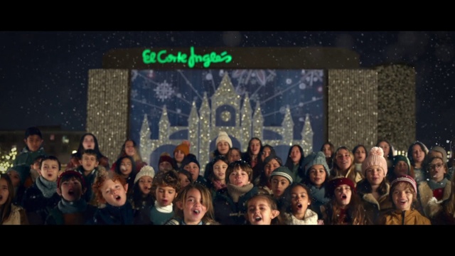 Video Reference: Entertainment, Art, Font, Performing arts, Stage, Crowd, Event, Space, Fun, Performance