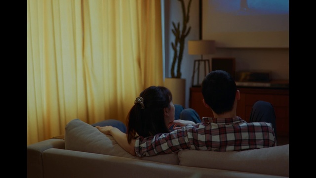 Video Reference: Comfort, Couch, Wood, Event, Flooring, Curtain, T-shirt, Hardwood, Room, studio couch