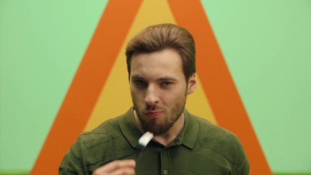 Video Reference: Forehead, Nose, Cheek, Chin, Eyebrow, Beard, Eyelash, Neck, Jaw, Ear