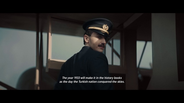 Video Reference: Flash photography, Cap, Smile, Eyewear, Hat, Military person, Official, Event, Peaked cap, Font