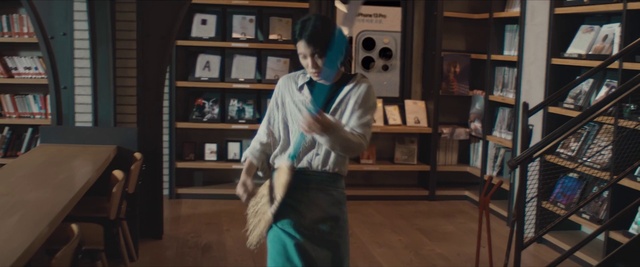 Video Reference: Bookcase, Shelf, Shelving, Wood, Flooring, Trunk, Hardwood, Event, Abdomen, Musical instrument