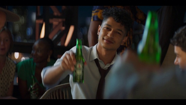 Video Reference: Flash photography, Gesture, Happy, Fun, Smile, Event, Entertainment, Formal wear, Midnight, Darkness