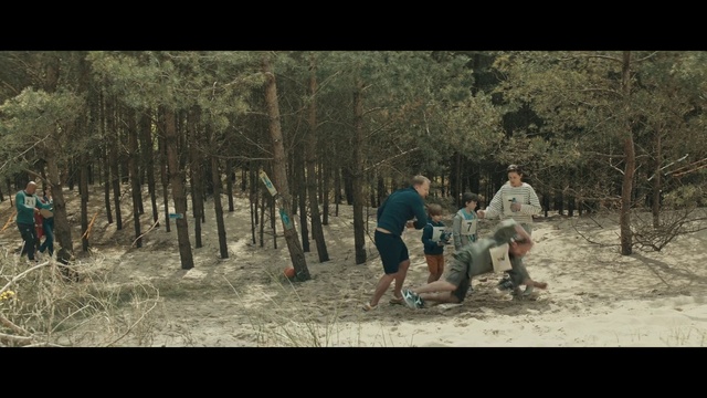 Video Reference: Plant, People in nature, Tree, Flash photography, Gesture, Wood, Outdoor recreation, Natural landscape, Grass, Happy