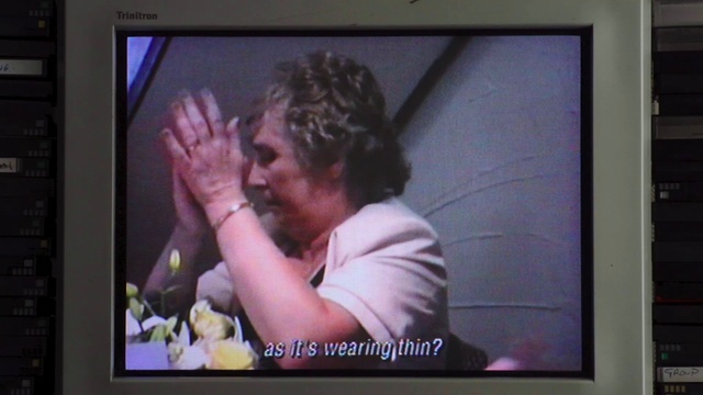 Video Reference: Gesture, Television program, Television set, Output device, Flat panel display, Smile, Display device, Electronic device, Multimedia, Event