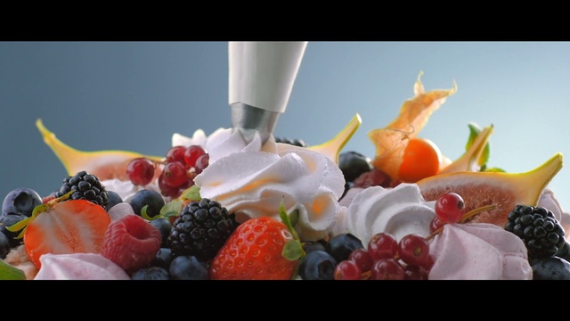 Video Reference: Food, Ingredient, Cake decorating, Cake, Recipe, Natural foods, Fruit, Cuisine, Dish, Gelato