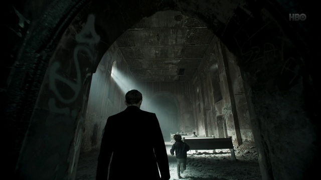 Video Reference: Flash photography, Suit, Darkness, Monochrome, Arch, Monochrome photography, Building, Shadow, Art, Formal wear