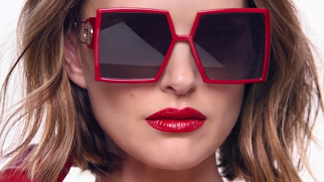 Video Reference: Nose, Face, Glasses, Lip, Chin, Eyebrow, Vision care, Mouth, Facial expression, Eyelash