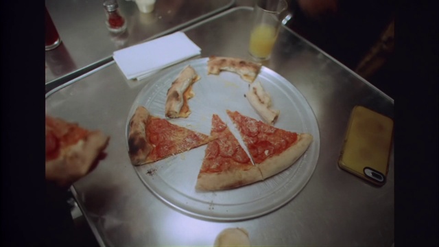 Video Reference: Food, Tableware, Pizza, Recipe, Plate, Ingredient, Baked goods, Fast food, Produce, Dish