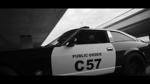 Video Reference: Tire, Wheel, Vehicle, Hood, Automotive design, Motor vehicle, Car, Sky, Personal luxury car, Alloy wheel