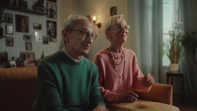 Video Reference: Face, Glasses, Plant, Flowerpot, Vision care, Human, Picture frame, Houseplant, Comfort, People