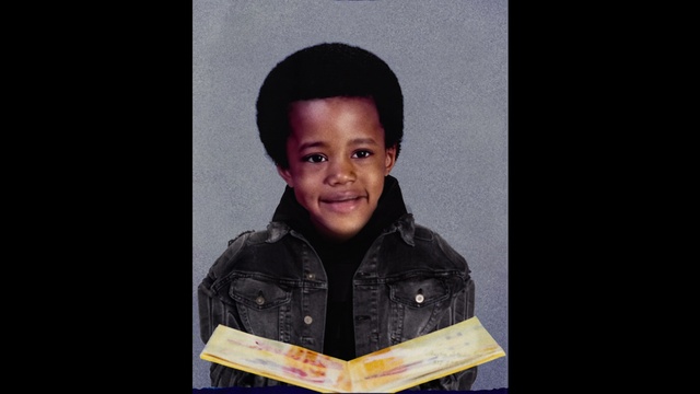 Video Reference: Face, Smile, Chin, Sleeve, Headgear, Jacket, Toddler, Happy, Child, Electric blue