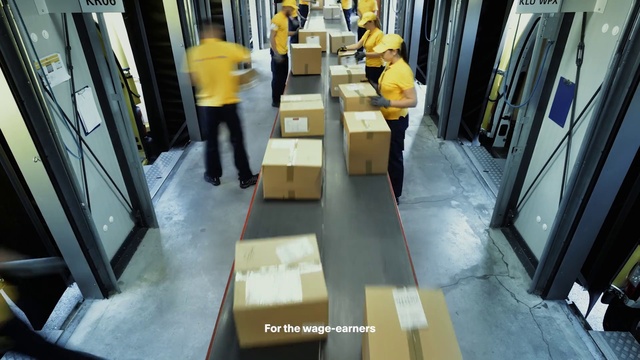 Video Reference: Flooring, Floor, Building, Public transport, City, Train, Bag, Glass, Luggage and bags, Travel