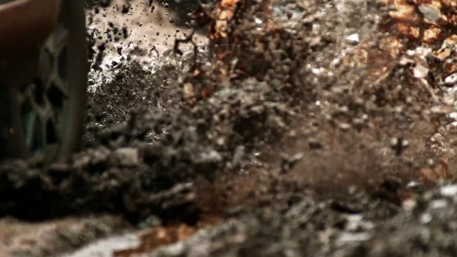 Video Reference: Brown, Wood, Bedrock, Soil, Natural material, Rock, Metal, Recipe, Grass, Cuisine