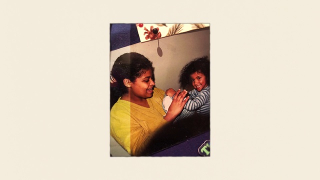 Video Reference: Shirt, Sleeve, Gesture, Art, T-shirt, Flash photography, Eyelash, Font, Happy, Magenta