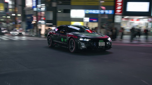 Video Reference: Car, Tire, Wheel, Vehicle, Automotive parking light, Automotive lighting, Automotive tire, Automotive design, Alloy wheel, Bumper