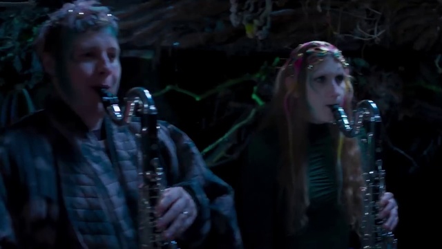 Video Reference: Musician, Human body, Music artist, Purple, Entertainment, Lighting, Music, Performing arts, Concert, Artist
