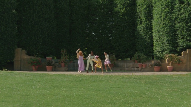 Video Reference: Plant, Dress, Tree, Flowerpot, Grass, Leisure, Recreation, Landscape, Grassland, Meadow