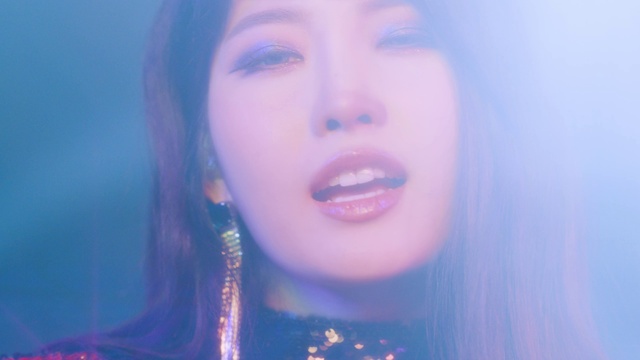 Video Reference: Nose, Cheek, Lip, Lipstick, Eye liner, Eyelash, Mouth, Eye shadow, Purple, Flash photography