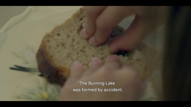 Video Reference: Food, Ingredient, Recipe, Gesture, Tableware, Cuisine, Dish, Baked goods, Comfort food, Gluten