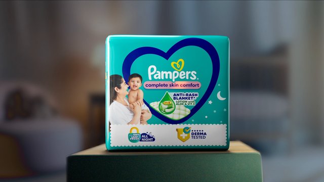 Video Reference: baby product, diaper package, Pampers, packaging, brand logo, product shot, retail, consumer goods, turquoise, nursery, baby care, close-up, advertising, copy space, indoors