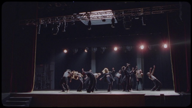 Video Reference: Entertainment, Music, Performing arts, Musical instrument accessory, Event, Stage, Performing arts center, Recital, Building, Choreography