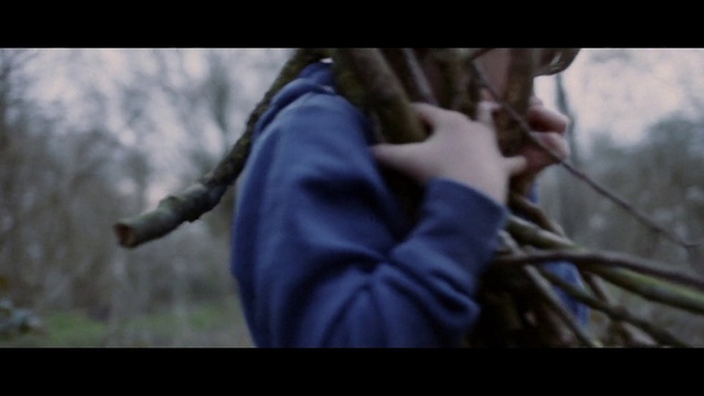 Video Reference: Gesture, Flash photography, People in nature, Grass, Happy, Wrinkle, Adventure, Recreation, Darkness, Photo caption