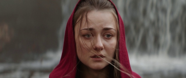 Video Reference: Skin, Lip, Chin, Mouth, Eyelash, Happy, Wrinkle, Long hair, Jewellery, Street fashion