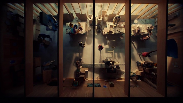 Video Reference: Automotive design, Fashion, Display case, Retail, Glass, Fixture, Event, Art, Ceiling, Eyewear