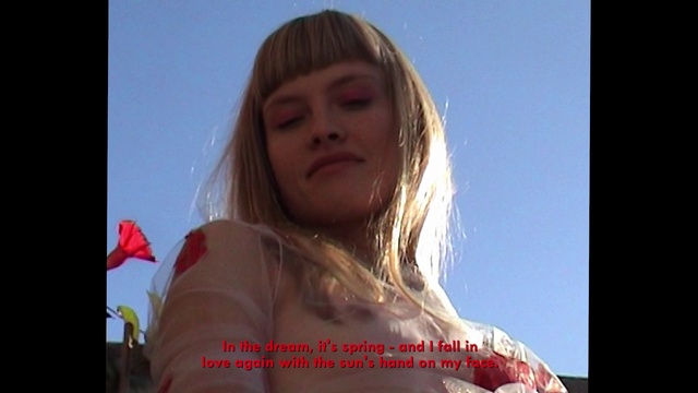 Video Reference: Lip, Eyelash, Mouth, Flash photography, Jaw, Happy, Layered hair, Step cutting, Bangs, Sky