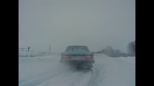 Video Reference: Sky, Automotive tail & brake light, Vehicle, Car, Tire, Automotive tire, Vehicle registration plate, Snow, Automotive lighting, Motor vehicle