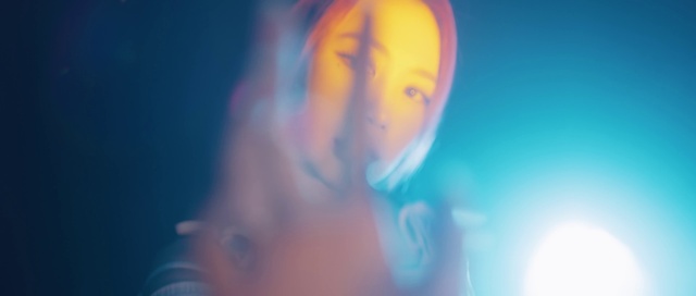 Video Reference: Azure, Gesture, Electric blue, Flash photography, Eyelash, Close-up, Magenta, Art, Macro photography, Fun