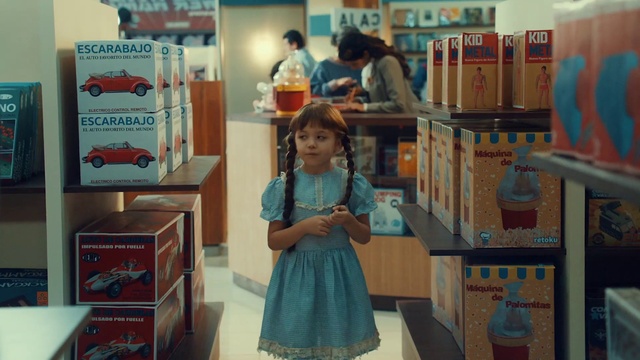 Video Reference: Clothing, Product, Textile, Standing, Dress, Customer, T-shirt, Shelf, Child, Shelving